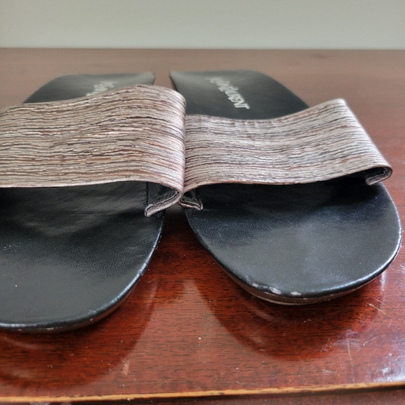 Yves Saint Laurent LSY low wedge slide on sandals neutral metallic black size 8 - Picture 3 of 9